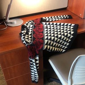 Checked Black and White Sweater With Red Roses